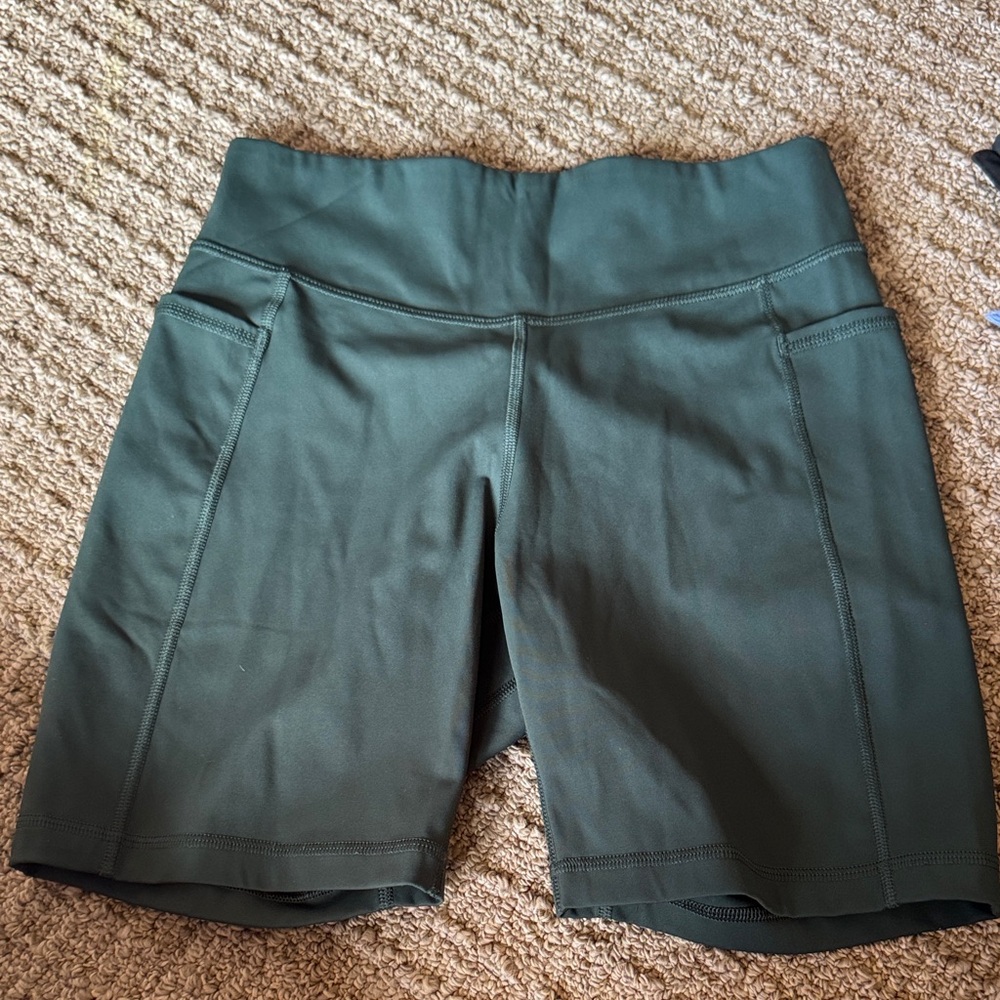 Green Tailored Bike Shorts Structured Fit
